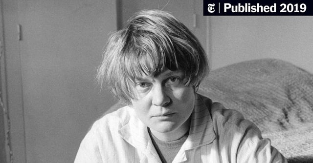 英国の作家・哲学者アイリス・マードック (1919-1999)　(Redditより)