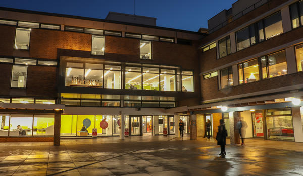 ランカスター大学図書館