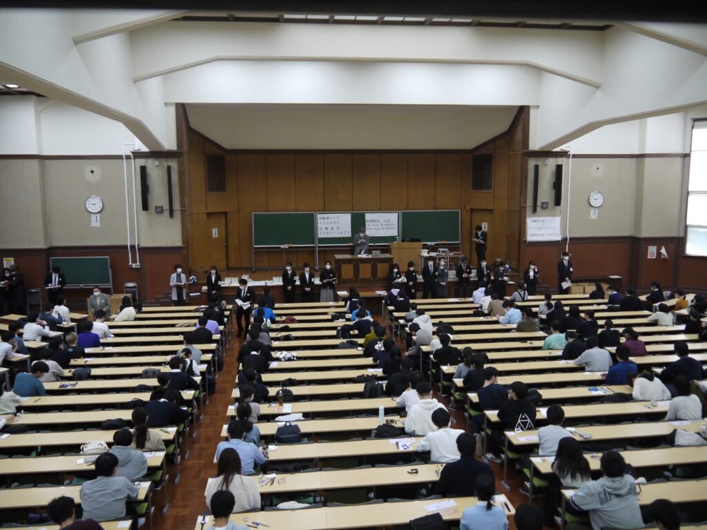 共通テスト 東大で6110人受験 (東大新聞オンライン)