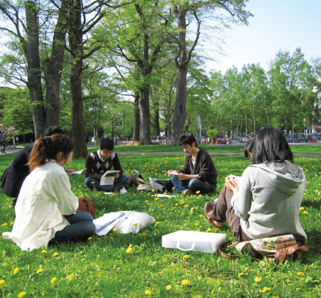 北海道大学大学院文学研究院