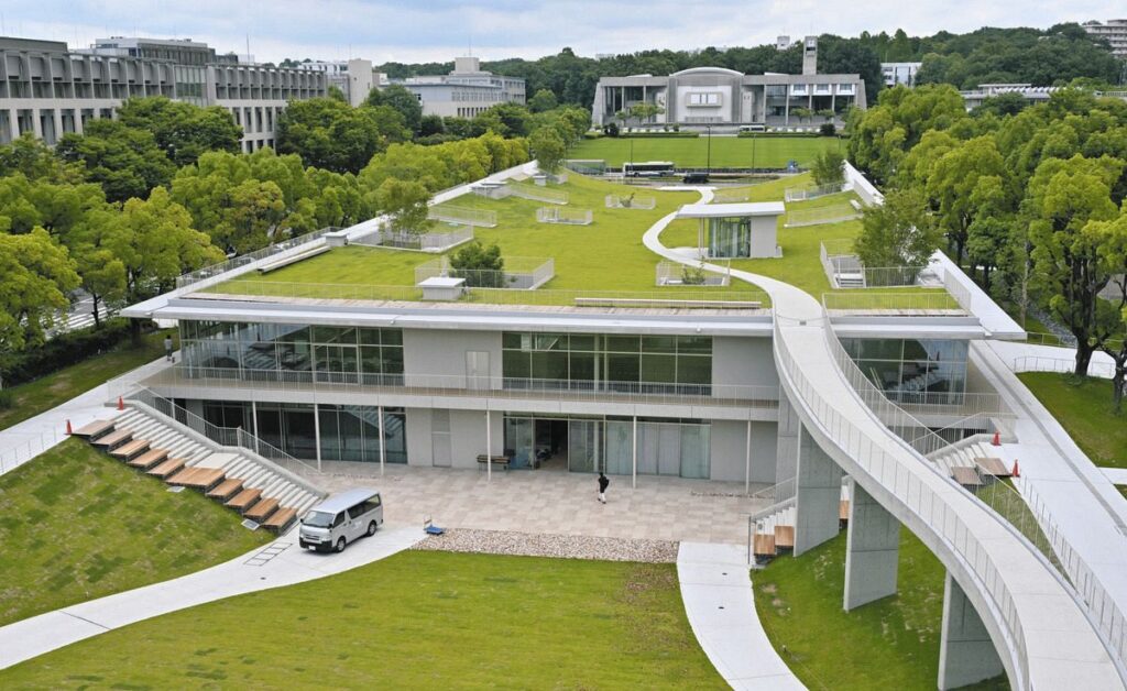 名古屋大学東山キャンパスにある共創施設「コモンネクサス」 (中日新聞)